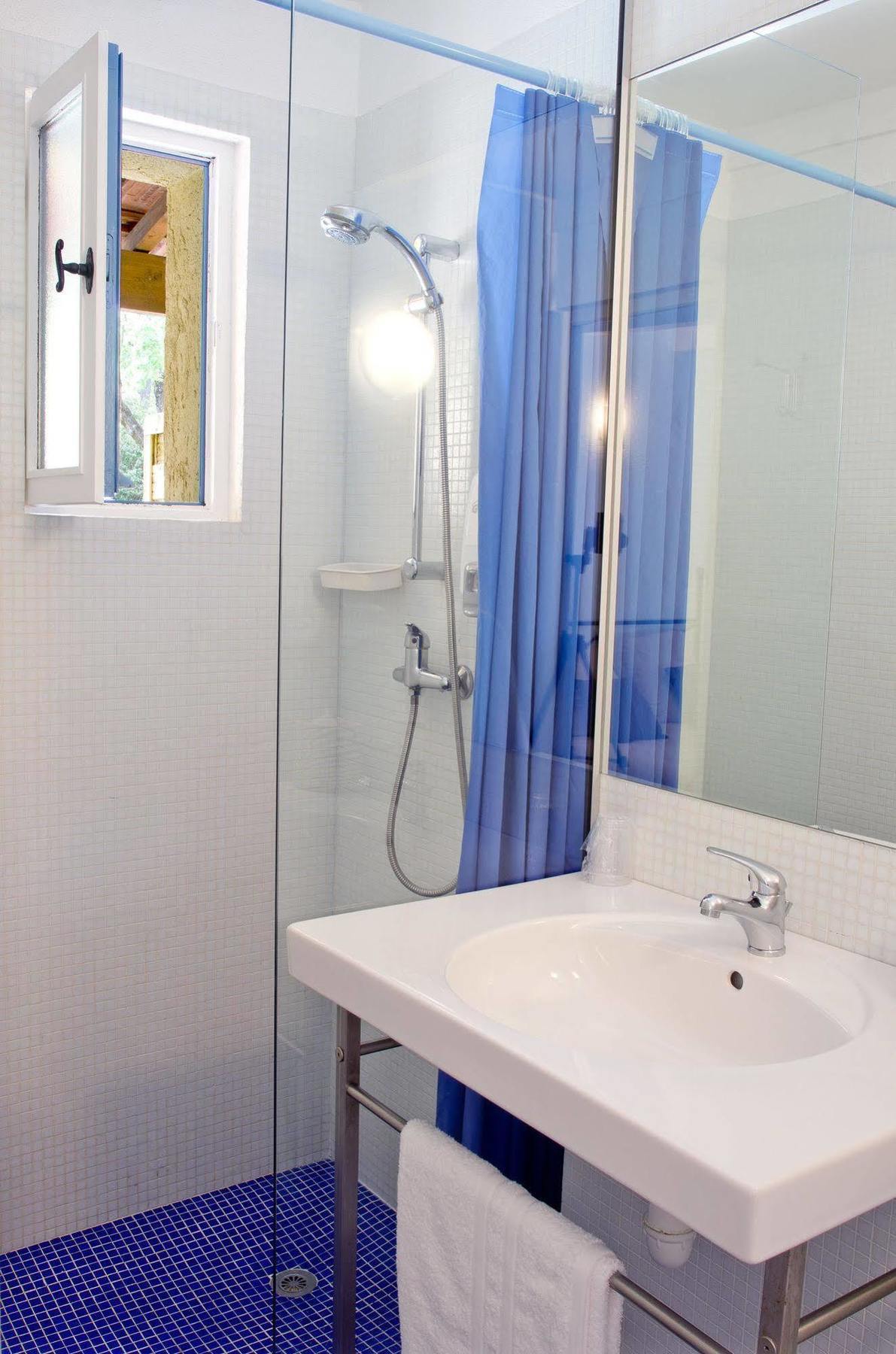 Hotel Lou Valen Le Val Εξωτερικό φωτογραφία