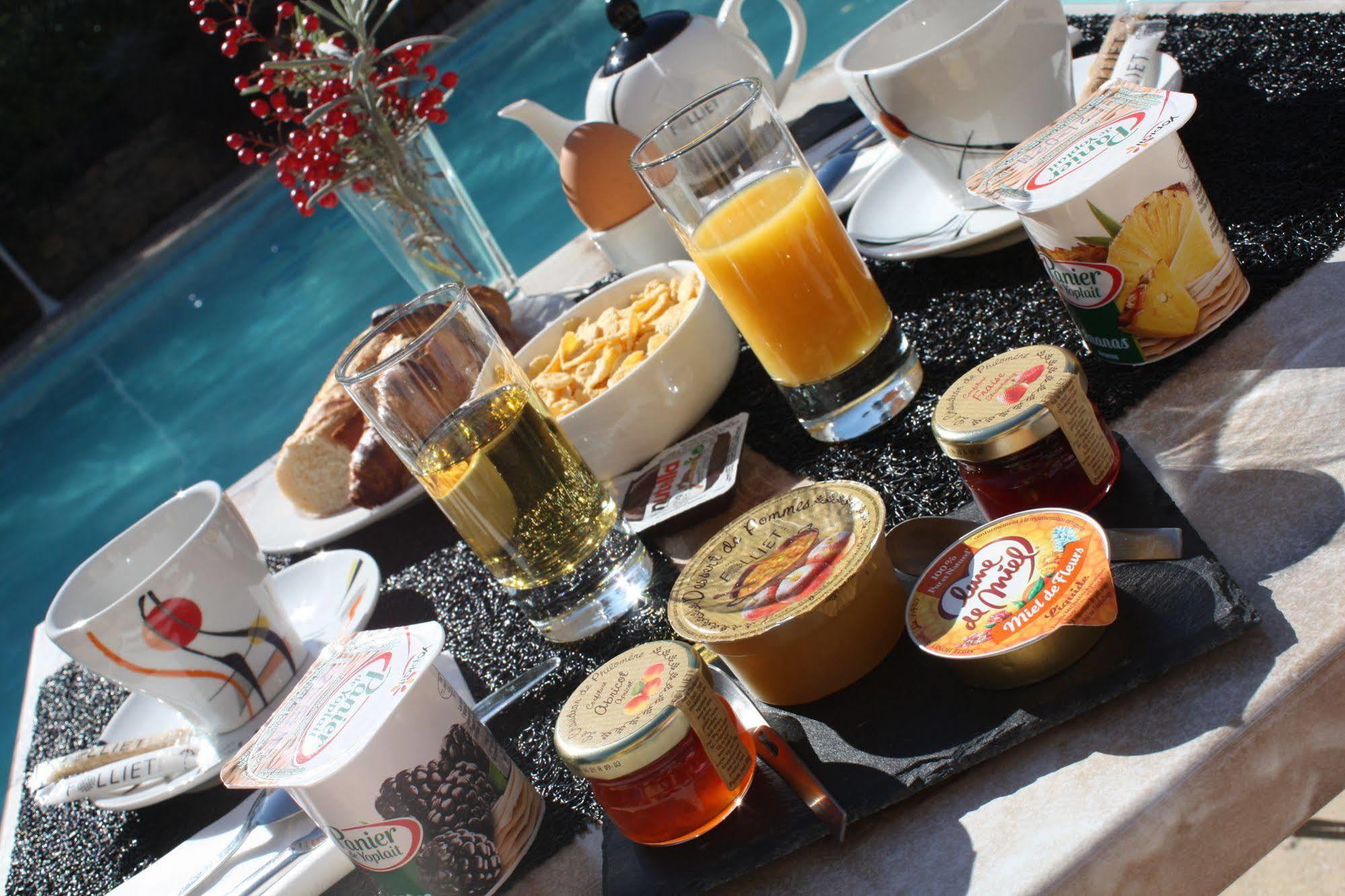 Hotel Lou Valen Le Val Εξωτερικό φωτογραφία
